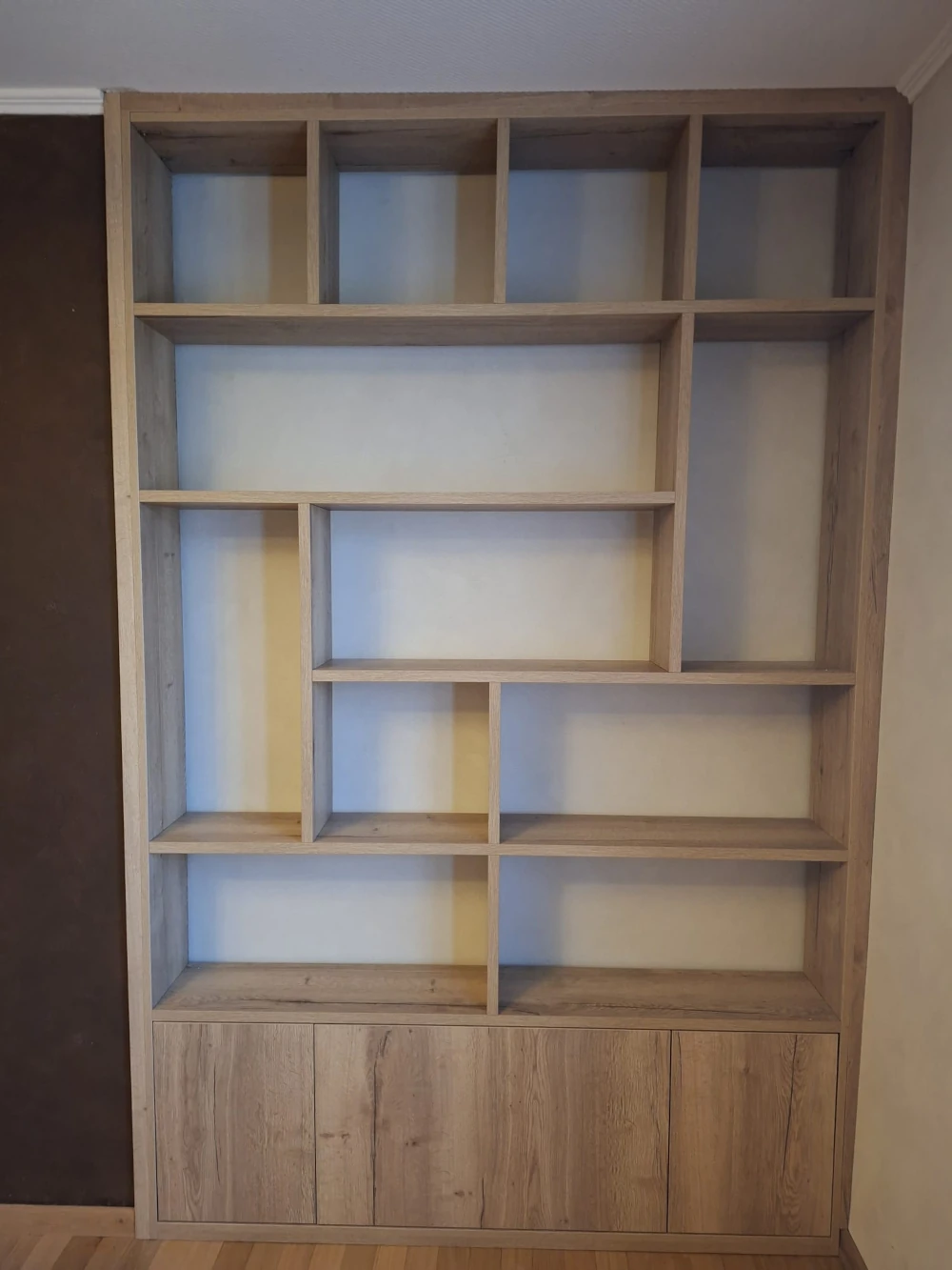 Bibliothèque sur mesure à Waremme